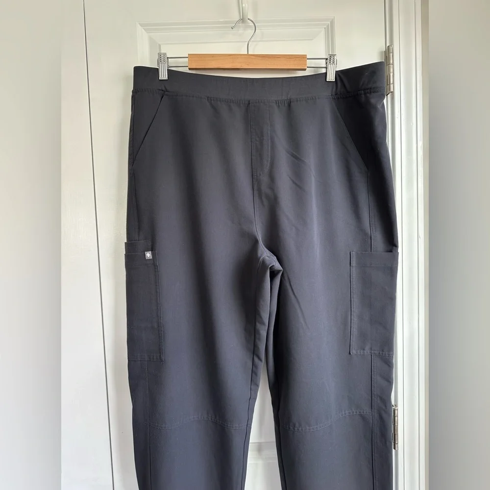 Figs Men’s Axim Cargo Scrub Pants Charcoal Blue Drawstring Size XXL